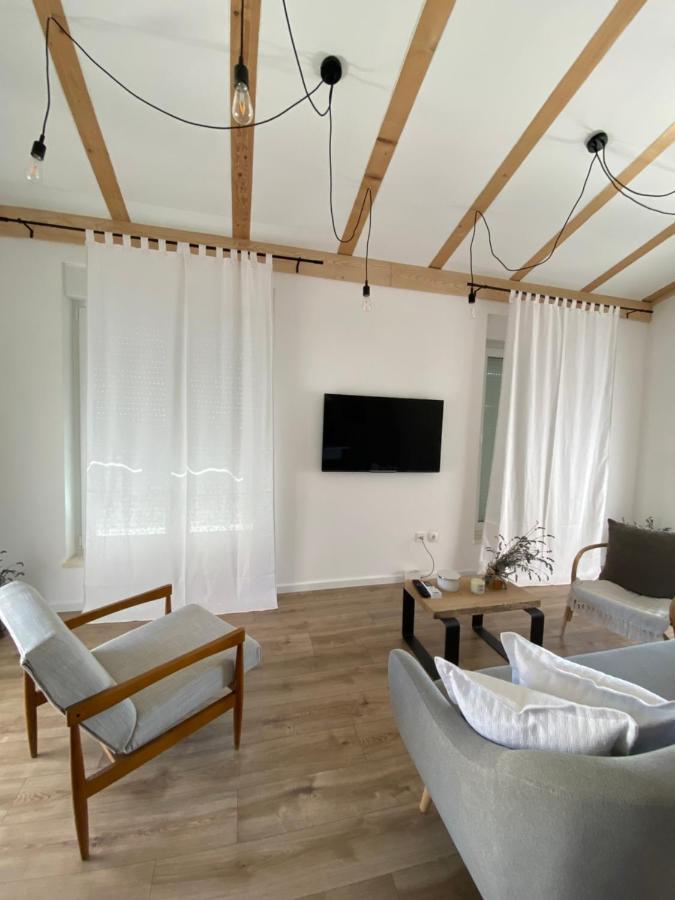 Twenty-Punat Apartments מראה חיצוני תמונה