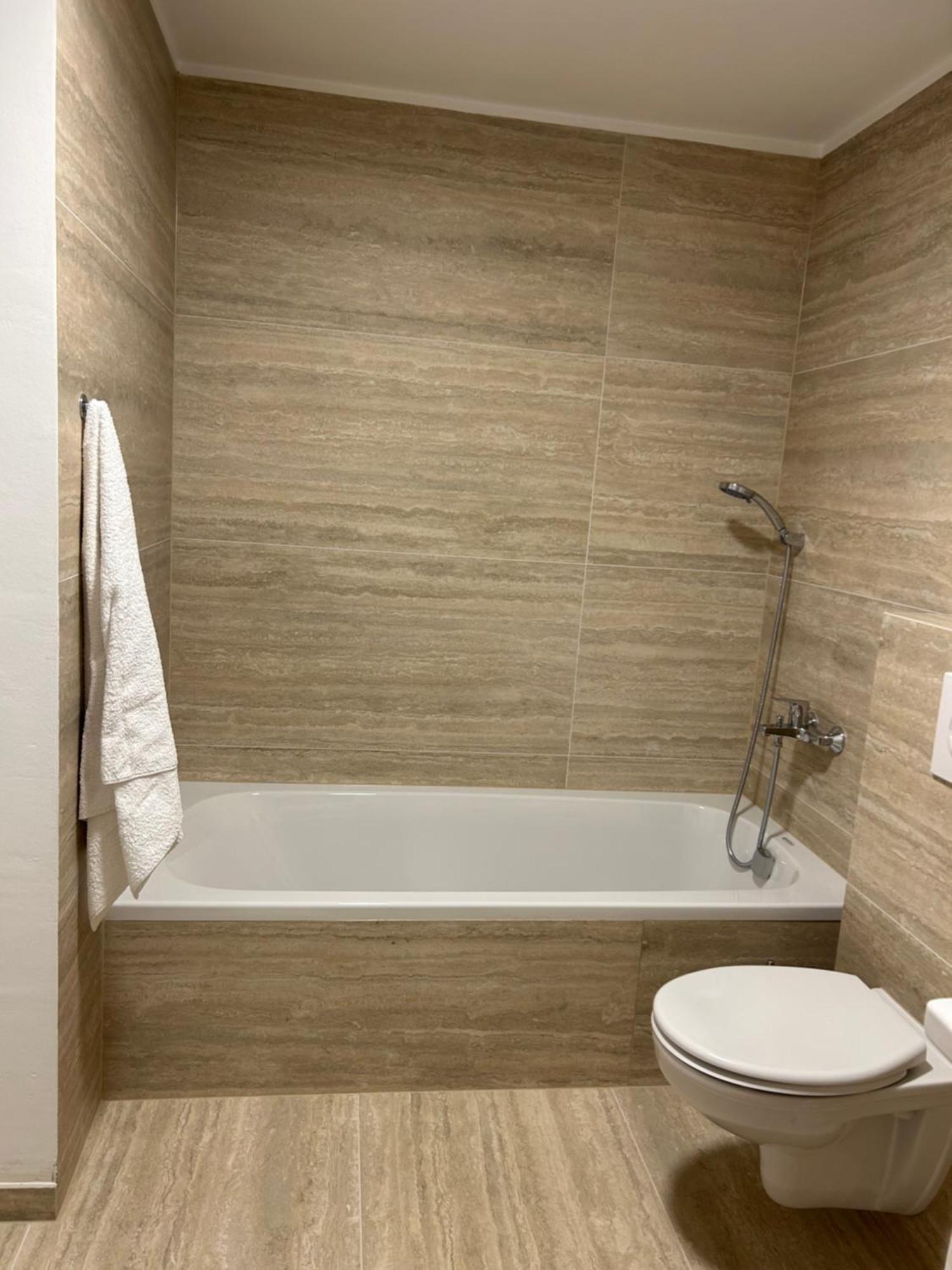 Twenty-Punat Apartments מראה חיצוני תמונה