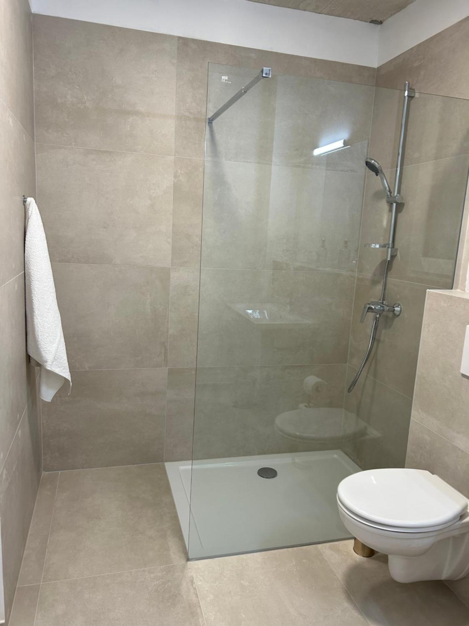 Twenty-Punat Apartments מראה חיצוני תמונה