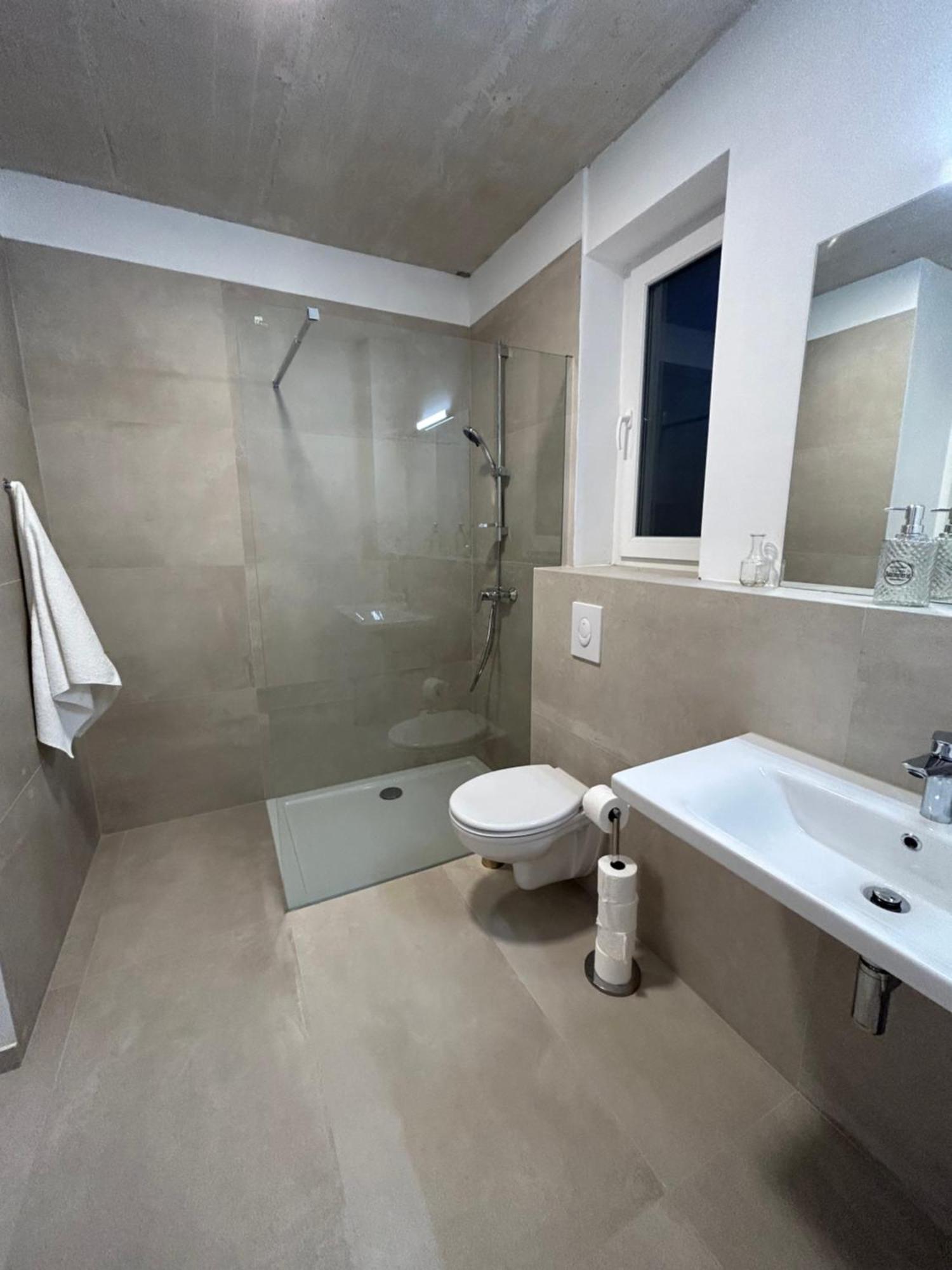 Twenty-Punat Apartments מראה חיצוני תמונה